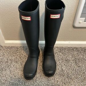 Hunter Black Tall Rain Boots